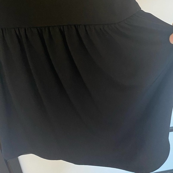 BCBGeneration off the shoulder women’s black dress. Size medium - Picture 8 of 10